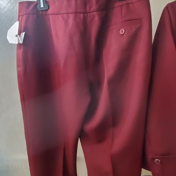 NWT Emily 2 Piece Pant Suit; Sz 14; Wine Color; Lined; $70 - Picture 8 of 16
